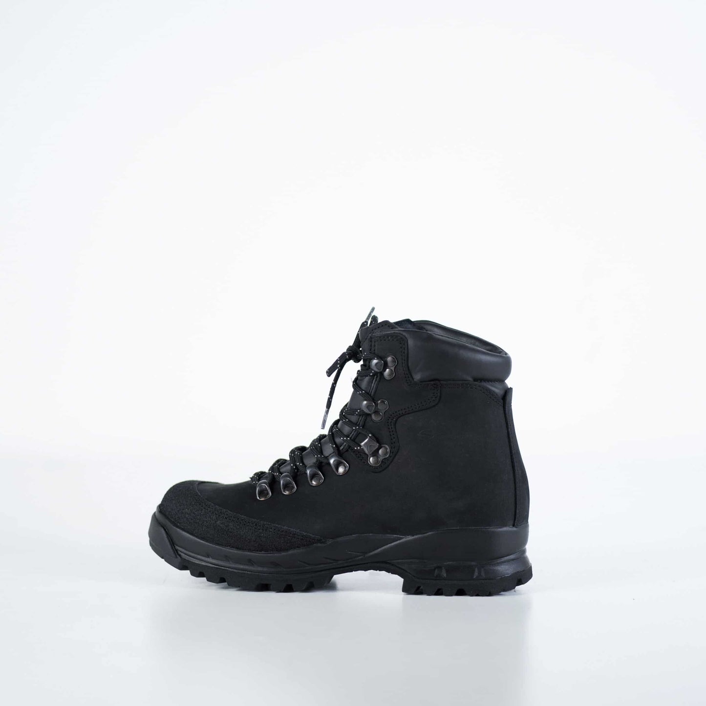 553P Schwarze Wanderstiefel