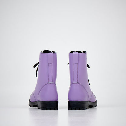 511 Lila Lederstiefel